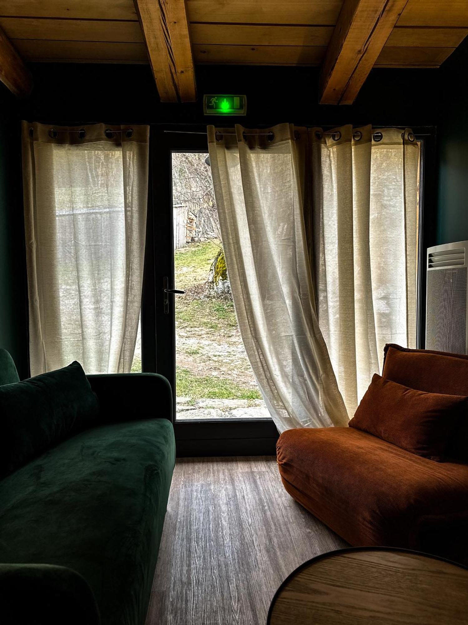 La Ferme Du Bien-Etre Bed & Breakfast Saint-Julien-Chapteuil Екстериор снимка