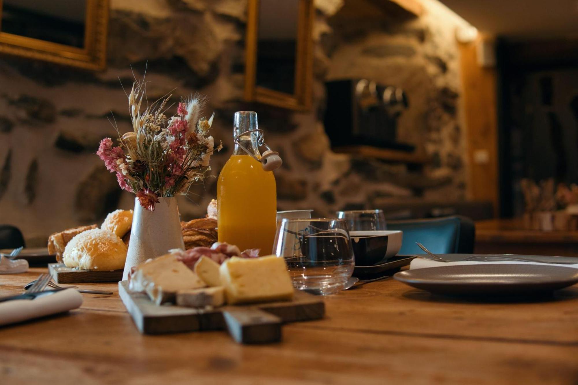 La Ferme Du Bien-Etre Bed & Breakfast Saint-Julien-Chapteuil Екстериор снимка